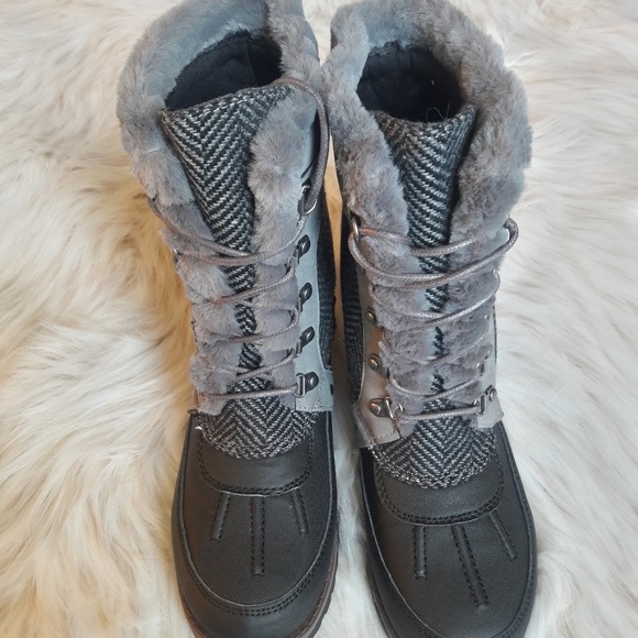 NEW Rock & Candy Danlea Boots - Picture 5 of 8